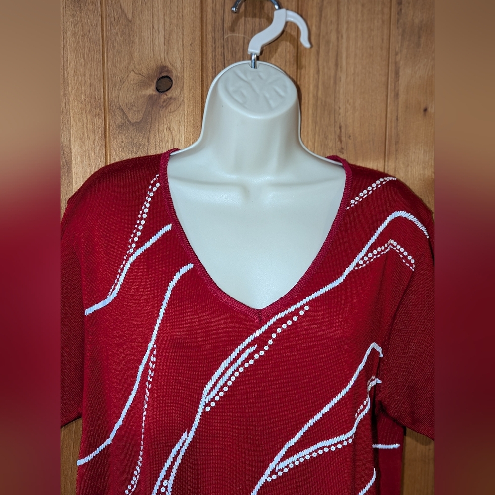 Beaded Red V-Neck‎ Sweater - Picture 2 of 8